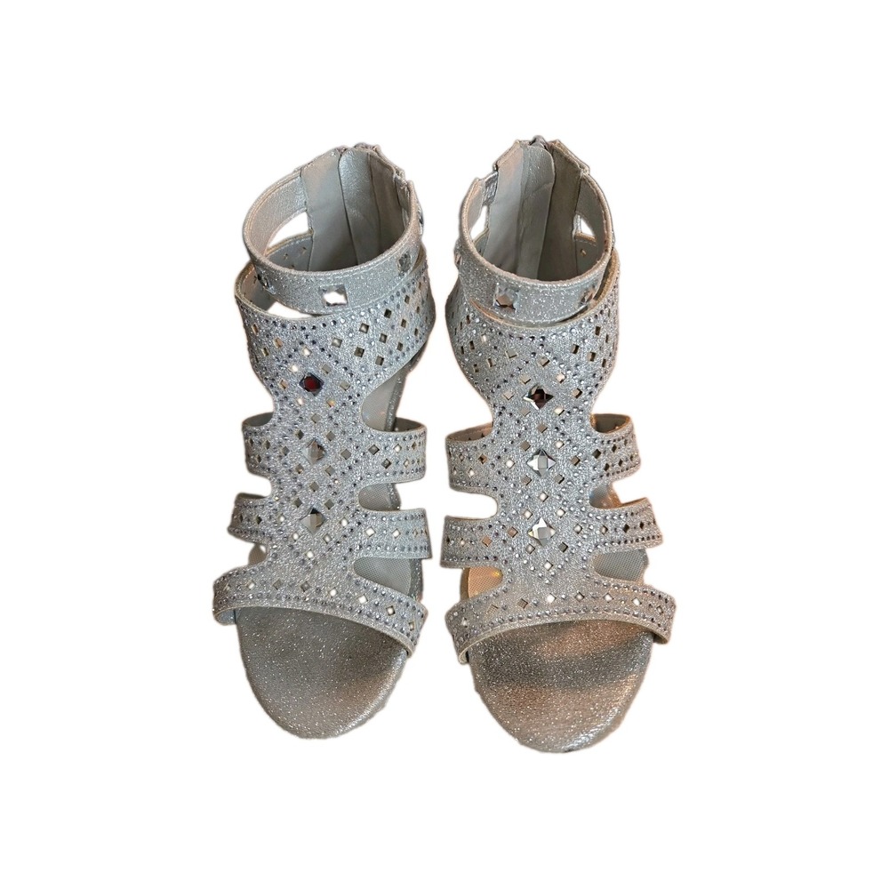 Dufannie Girls Heel Shoes Size 1 Silver With Rhinestones